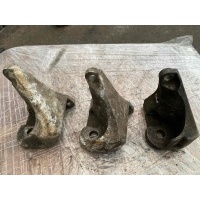 Кронштейн КПП Volkswagen Passat B5 (1996—2001) 2000 8D0399113AA