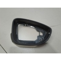 Рамка зеркала правого Volkswagen Passat B7 2011-2015 3C8857602A9B9
