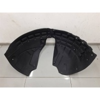 подкрылок Audi Q3 2012-2018 8U0821172C