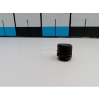 Отбойник капота Nissan Terrano II (R20) (1993 - 2006) 6582201M00