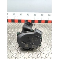Заслонка дроссельная Audi A4 2014 04l131501b