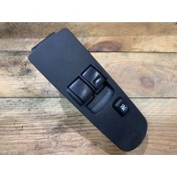 Блок управления стеклоподъемниками Mitsubishi Colt 6 restailing 2009 8608A179