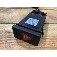 Кнопка аварийной сигнализации Volkswagen Passat B5 1998 3B0953235D