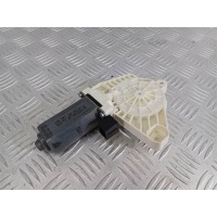 Моторчик стеклоподъемника передний левый Volkswagen Passat B8 2015 5Q4959801B