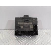 Блок комфорта Volkswagen Passat B8 2015 5Q0959592D