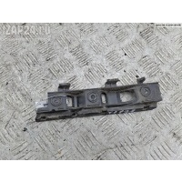 Кронштейн бампера переднего Volkswagen Passat B6 2006 3c0807184