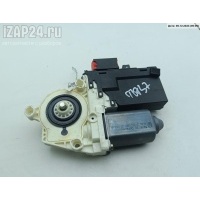 Моторчик стеклоподъемника передний правый Lancia Phedra 2004 1488737080