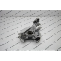 Кулак поворотный задней подвески LH Land Rover Range Rover 30DDTX L405 2012 LR038551