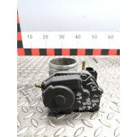 Заслонка дроссельная Volkswagen Golf 2000 06a133064m