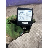 Блок управления центральным замком Toyota Corolla VERSO 2 2007 897410f010