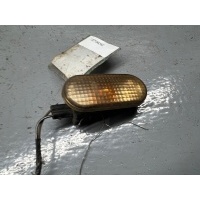 Повторитель передний левый Volkswagen Vento 1997 3A0949117B
