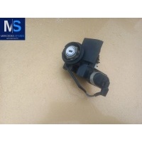 Замок багажника Mercedes C W202 2000 A2087500191N1,A2087500191,A2107500784,A2107500784,A2087500091,A2087500191,A2027500691,A2027500791,A2107500191,A2107500291,A2027500691,A2087500091,A2087500191,A20
