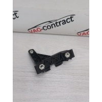 Кронштейн Volkswagen Tiguan 2 2019 5Q0953223