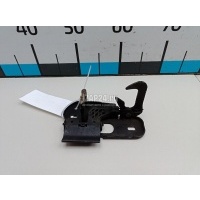 Крючок капота VAG Golf Plus (2005 - 2014) 1T0823480A