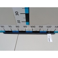 Накладка стекла заднего правого Nissan Note (E11) (2006 - 2013) 828209U000