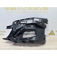 Кронштейн бампера BMW 8 G14 M-Pack 2018-2022 51118074787