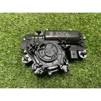Доводчик багажника Audi Q5 FY B5 NY 2020 3v5827887b, 3V5827887C