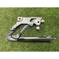 петля капота Audi Q5 FY B5 NY 2020 80a823302c, 80A823302B, 80A823302D