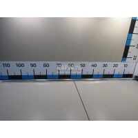 Накладка стекла переднего левого VAG Touareg (2002 - 2010) 7L6837475EPRP