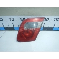 Фонарь задний внутренний правый Mitsubishi Carisma (DA) (1999 - 2003) MR485478