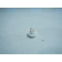 Крепеж (клоп) Mitsubishi Carisma (DA) (1999 - 2003) MB567499