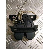 Замок багажника Audi A4 B5 рестайлинг 1999-2001 2000 8D9827520A