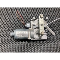 Моторчик передних стеклоочистителей (дворников) Mercedes S W222 2015 A2228200142,W000030857