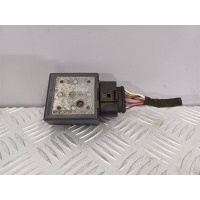 Блок управления топливным насосом Volkswagen Passat B8 2015 5Q0906121F