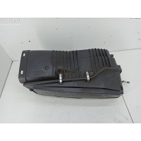 Корпус воздушного фильтра Mercedes W203 (C) 2002 6460901201