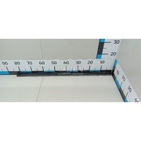 Уплотнитель стекла двери Toyota Auris (E15) (2006 - 2012) 6817202120