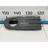 Решетка в бампер правая Volvo V50 (2004 - 2012) 30657008