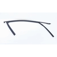 Уплотнитель стекла двери Genesis G70 IK 2019 82540G9001