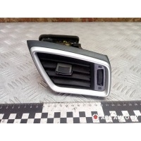 Дефлектор обдува салона Nissan X-Trail T32 2014 E9885211100