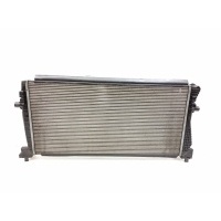 Радиатор охлаждения двигателя Volkswagen Golf 7 5Q0121251EB
