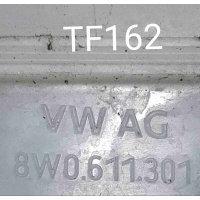 Бачок тормозной жидкости Audi A4 B9 (2015—2020) 2018 8W0611301