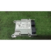 блок управления парктроником Ford Kuga 2008-2012 2012 1715257