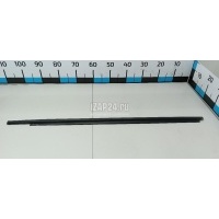 Накладка стекла переднего левого Toyota Yaris (2005 - 2011) 682100D060