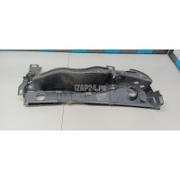 Решетка стеклооч. (планка под лобовое стекло) Toyota Yaris (2005 - 2011) 557090D020