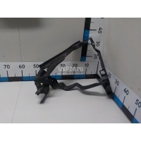 Кронштейн крепления фары Mercedes Benz W204 (2007 - 2015) 2046201191