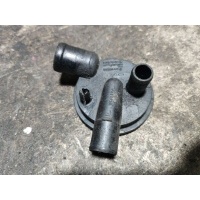 Маслоотделитель (сапун) Volkswagen Sharan 1 1999 028129101D