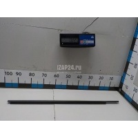 Накладка стекла переднего левого Hyundai-Kia Santa Fe (CM) (2006 - 2012) 822102B000