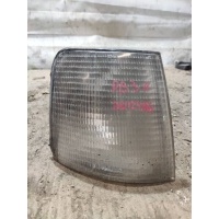Поворотник правый Volkswagen Passat B3 1990
