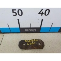 Пластина крепежная Mitsubishi L200 (KB) (2006 - 2016) MN103210