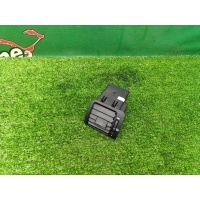 Дефлектор салона Mercedes-Benz ML W163 2004 A1638300154