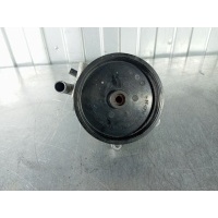 Насос гидроусилителя руля Mercedes C-class W204 2010 A0064667501, 7693955169