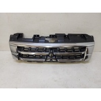 Решетка радиатора Mitsubishi Pajero 4 2014- 7450A975