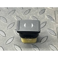 Кнопка стеклоподъемника Ford Focus/2 2004-2011 1223141