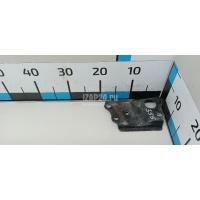 Кронштейн передней балки Toyota Avensis III (2009 - 2018) 5225502010