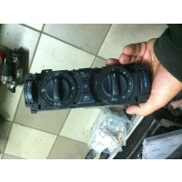 Блок управления печки/климат-контроля Mercedes SLK R170 2001 A2108303185N1,A2108303185,2108303185,A2108302885,A2108300385,A1708300685,A1708300385,A2108302085,A2108302785,A2108302185,A2108302885,A210