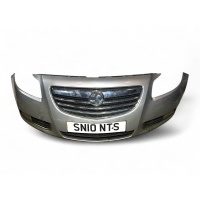 бампер передний Opel Insignia (A) 2010 13288286